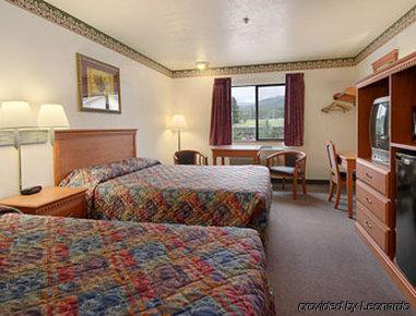 Super 8 By Wyndham Grants Pass Motel Eksteriør billede